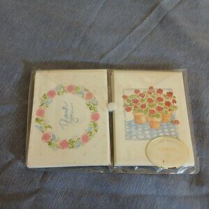 Gina B Note Card Assortment 12 cards & envelopes New
